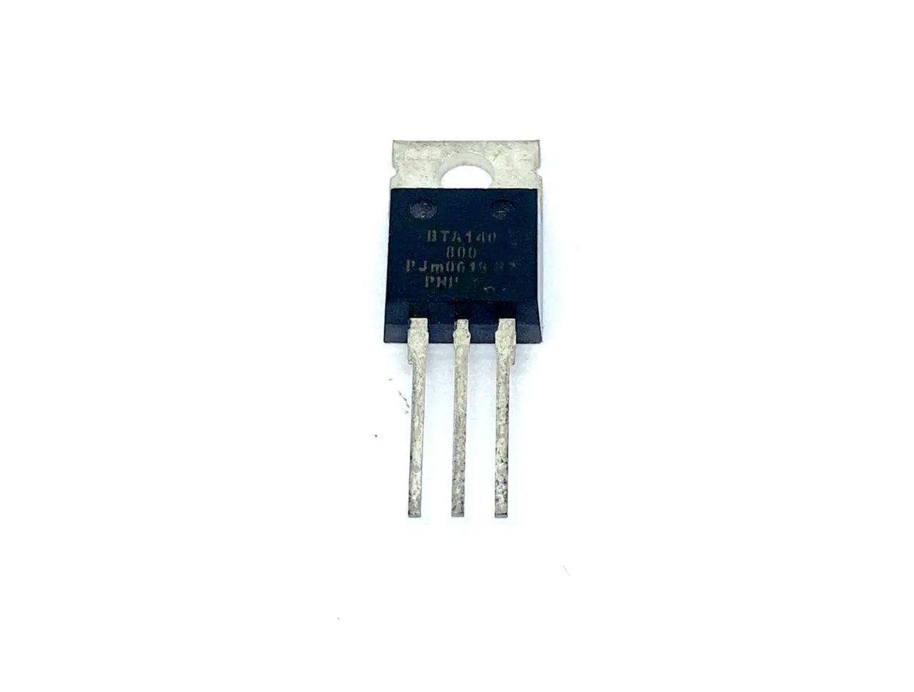 TRIAC TIC263D TO220
